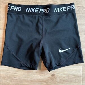 NIKE Pro Black Shorts